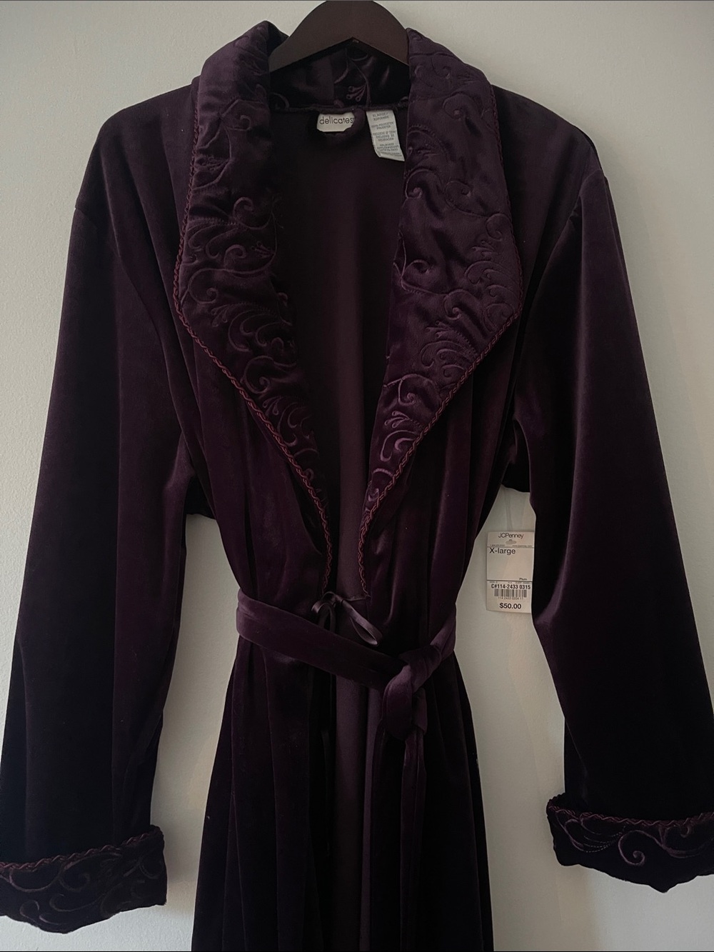 Delicates Embroidered Velvet Robe Purple XL NWT